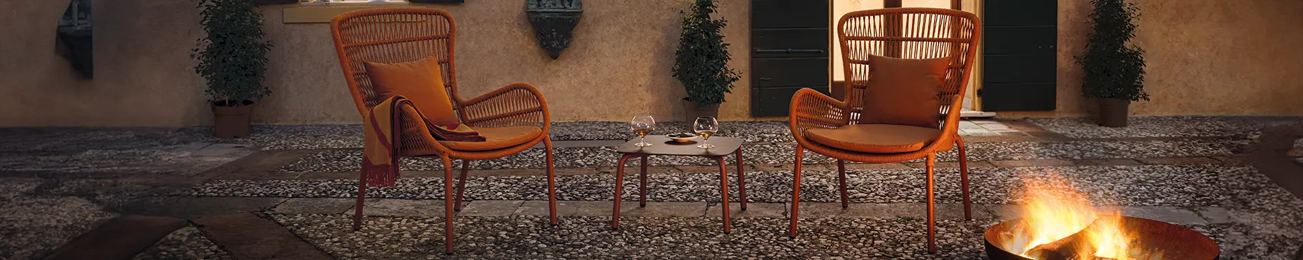 Outdoor furniture from the collection: Leaf