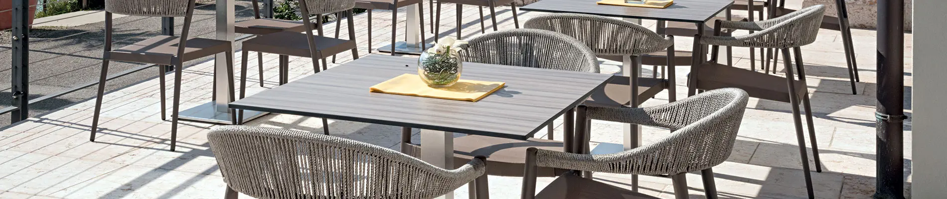 Piani per tavoli da esterno