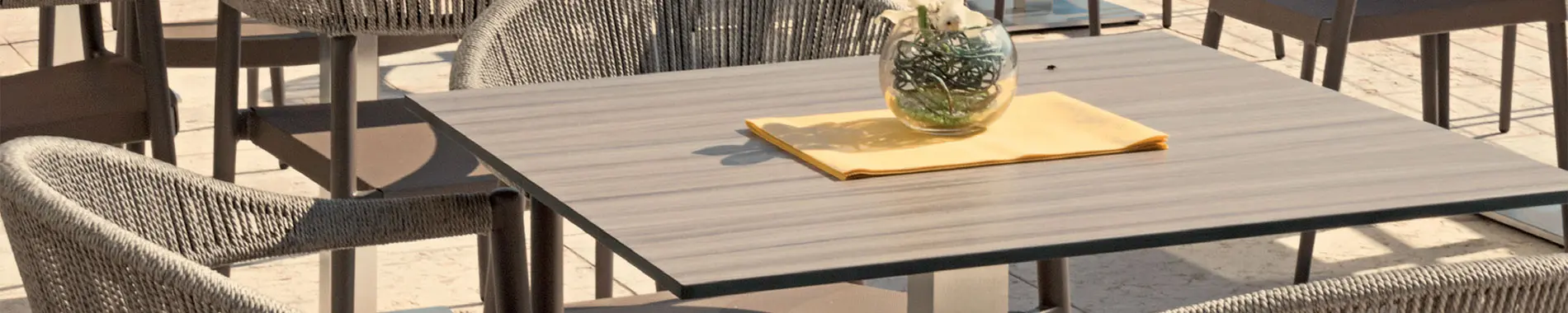 Arredamento per esterni della collezione: Topalit