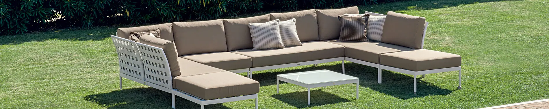 Arredamento per esterni della collezione: Villa