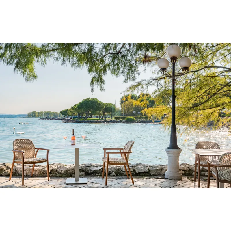 Poltroncina Lilie teak (Sedie e poltroncine)