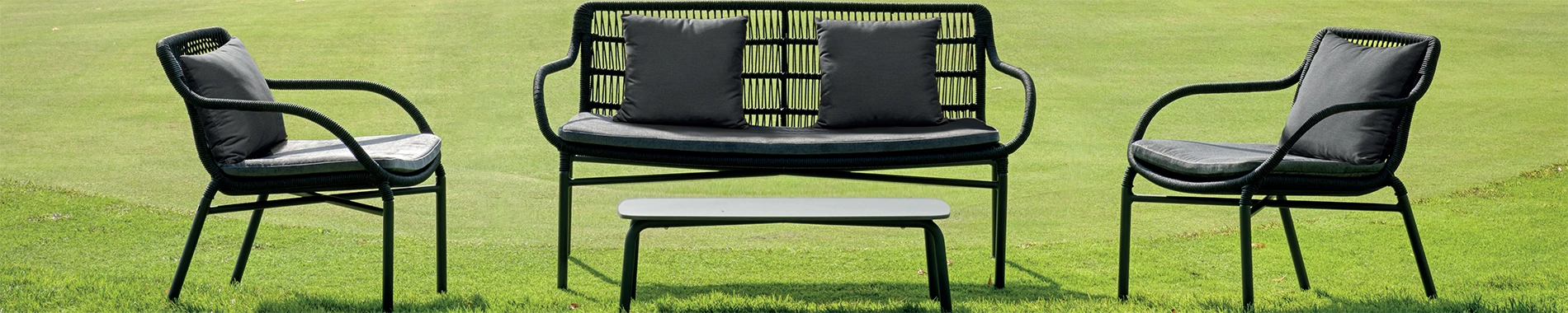 Contral : new outdoor furniture