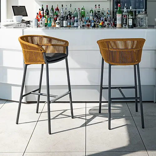 Outdoor / Bar stools